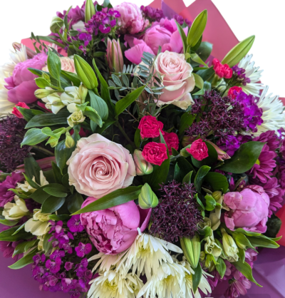 Ultimate Seasonal Bouquet - A beautiful selection of seasonal flowers, to make an impressive hand tied bouquet, arranged in water. For a very special occasion. Flowers can vary depending on the season and availability, but they will be in the same colours and tones.
